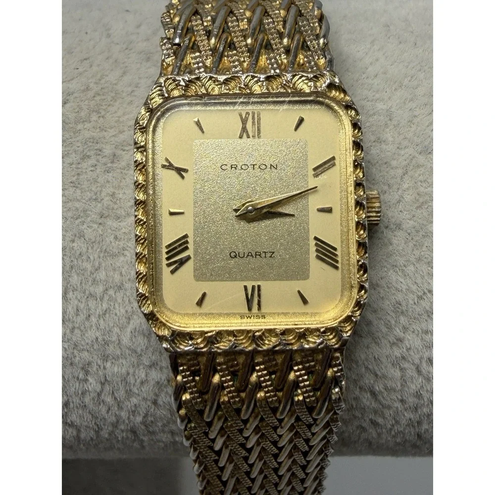 Croton‎ Vintage Ladies Watch Swiss Made New Battery 18MM 5.75